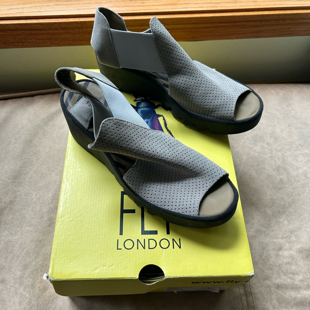 Fly London Perforated Gray Sandals BIGA41 Bigfly size 40